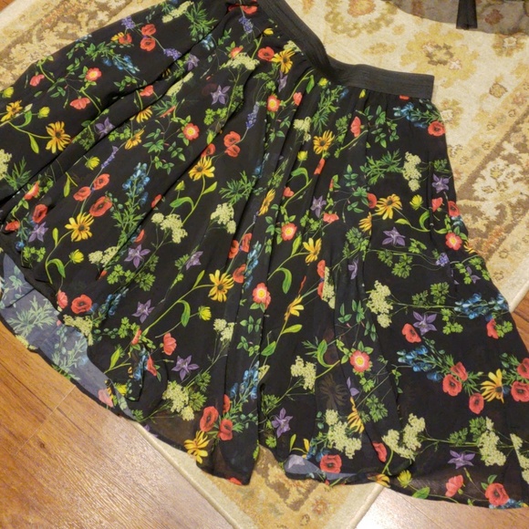 Torrid skirt - Picture 2 of 7